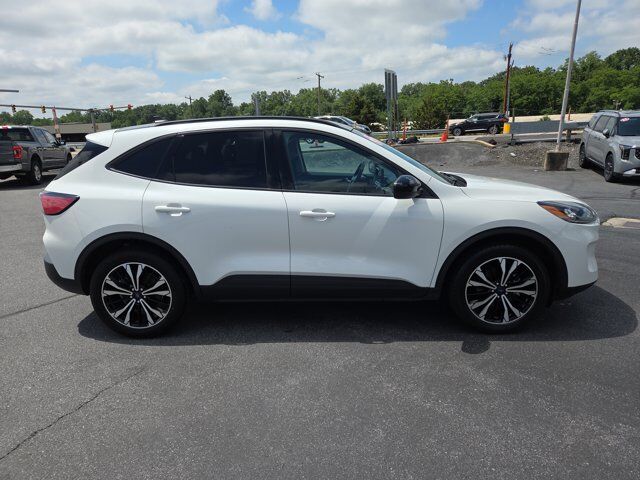 2022 Ford Escape SEL AWD Hamburg PA