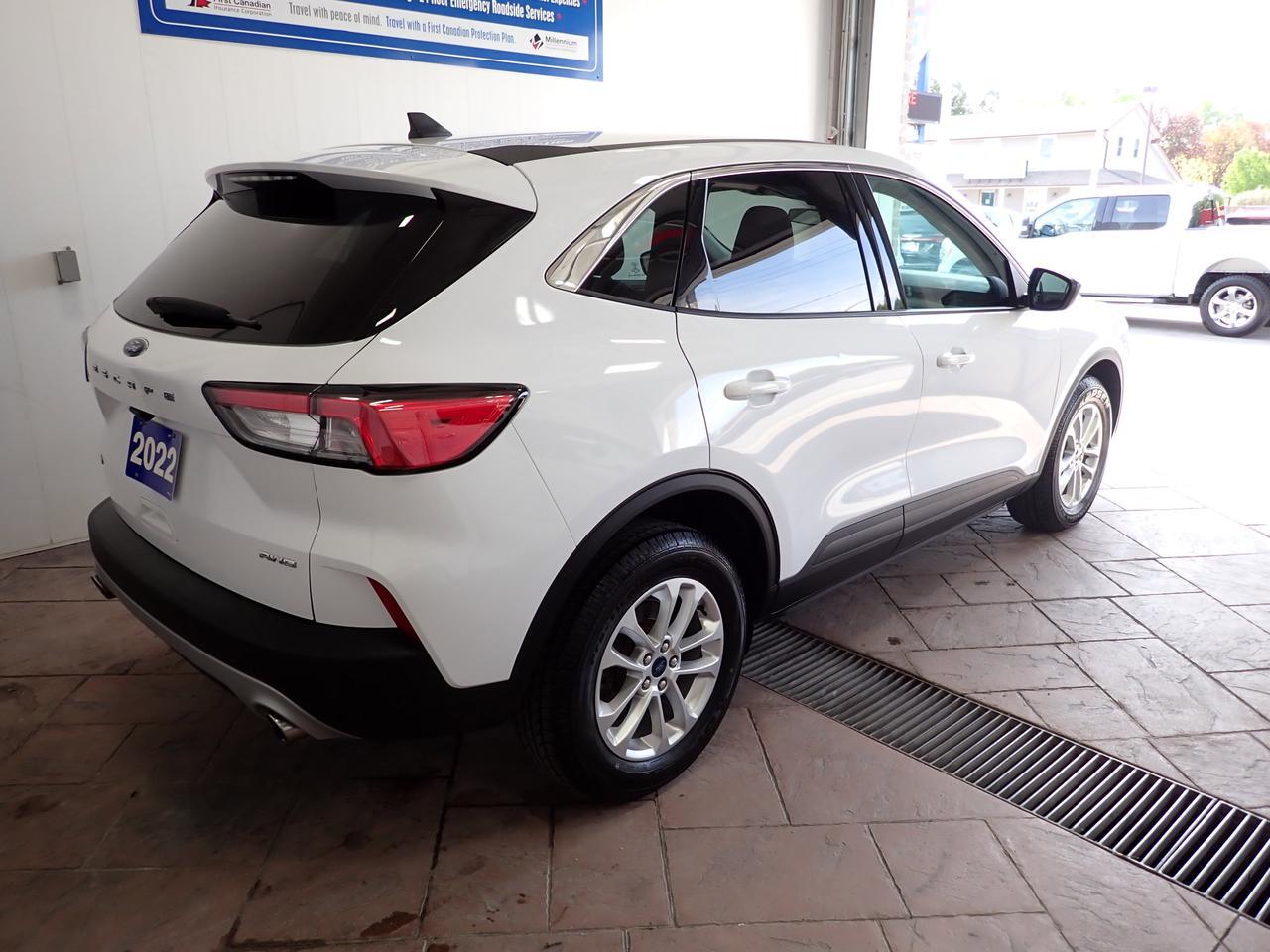 2022 Ford Escape SEL AWD NAVI Listowel ON