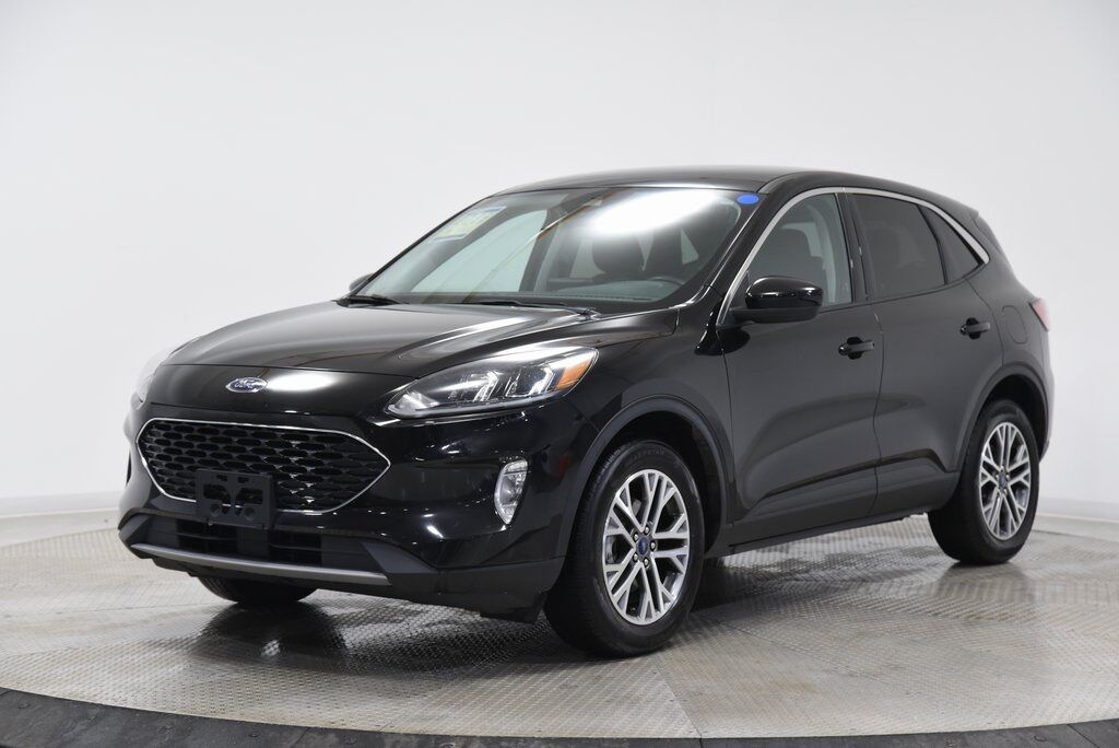 2022 Ford Escape SEL Akron