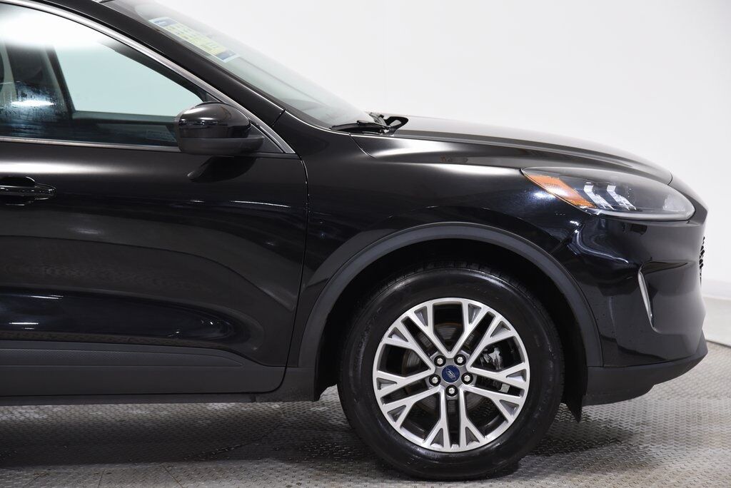 2022 Ford Escape SEL Akron