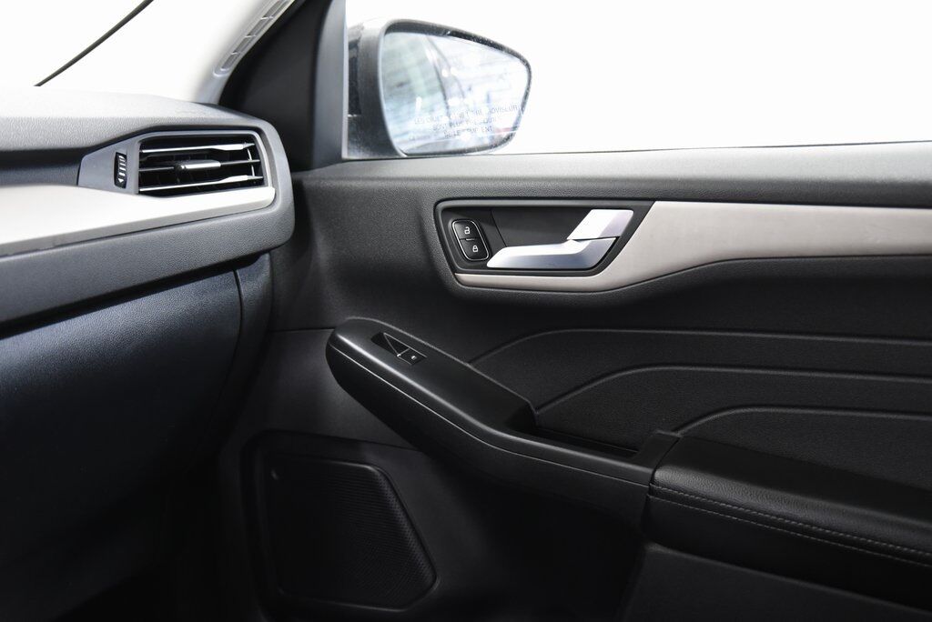 2022 Ford Escape SEL Akron