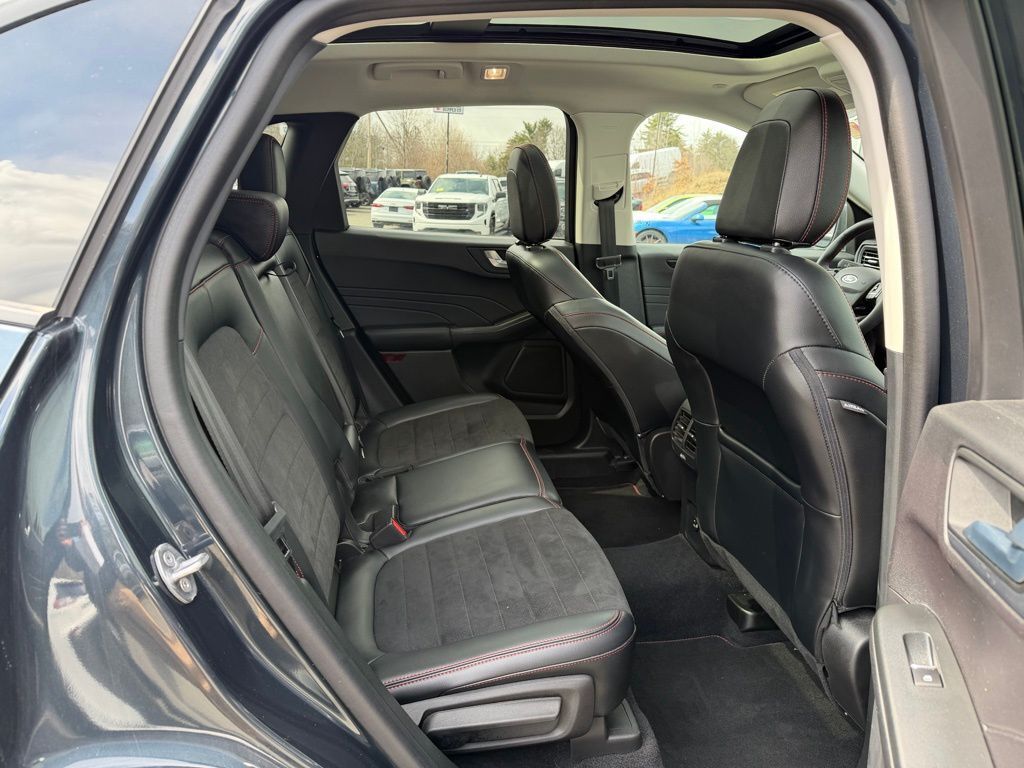 2022 Ford Escape SEL Orange MA