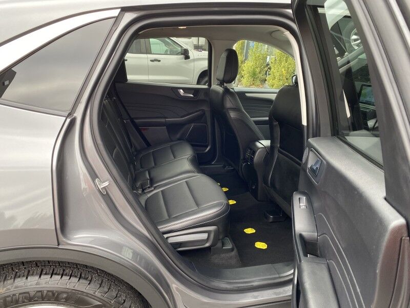 2022 Ford Escape SEL Hybrid Bristol  PA