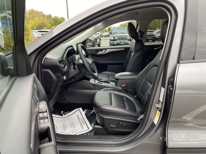 2022 Ford Escape SEL Hybrid Bristol  PA