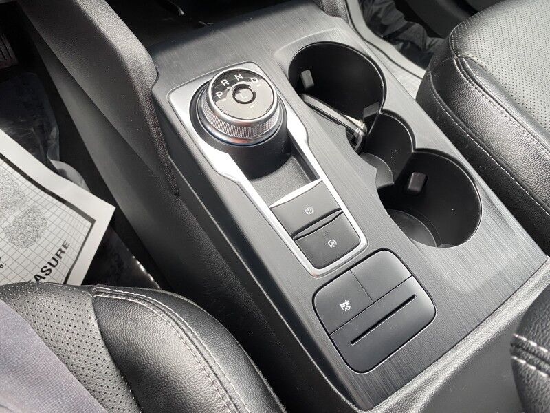 2022 Ford Escape SEL Hybrid Bristol  PA