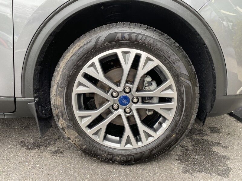 2022 Ford Escape SEL Hybrid Bristol  PA