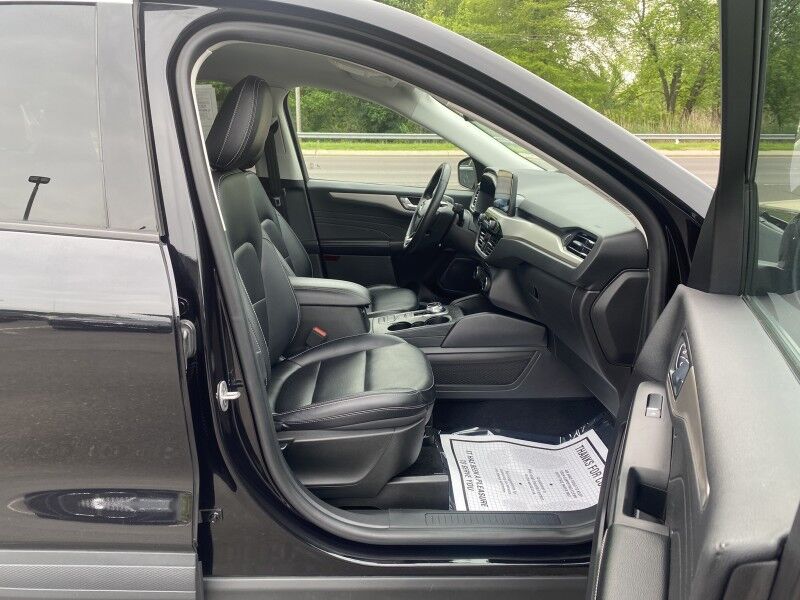 2022 Ford Escape SEL Hybrid Bristol  PA
