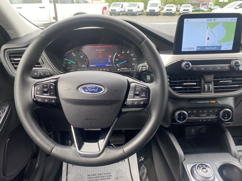 2022 Ford Escape SEL Hybrid Bristol  PA