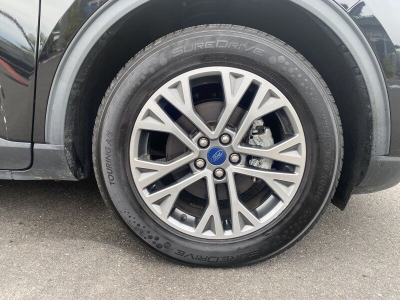 2022 Ford Escape SEL Hybrid Bristol  PA
