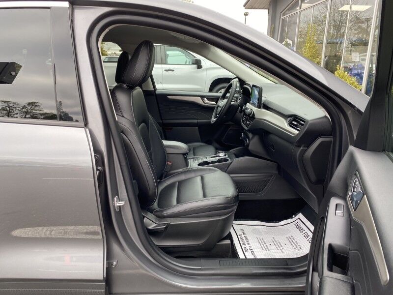 2022 Ford Escape SEL Hybrid Springfield PA