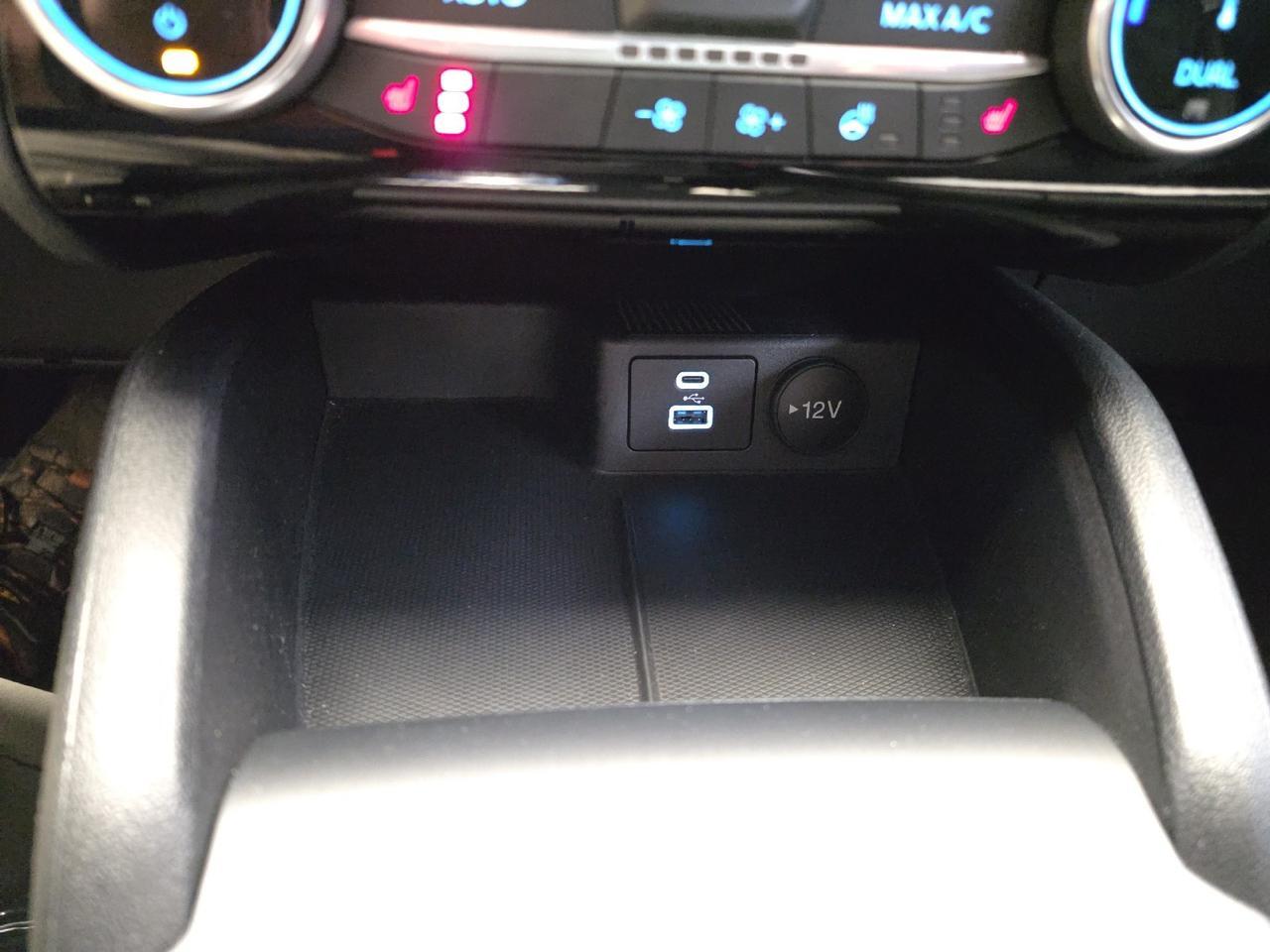 2022 Ford Escape SEL Hybrid Sand Lake NY