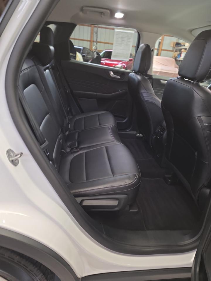 2022 Ford Escape SEL Hybrid Sand Lake NY