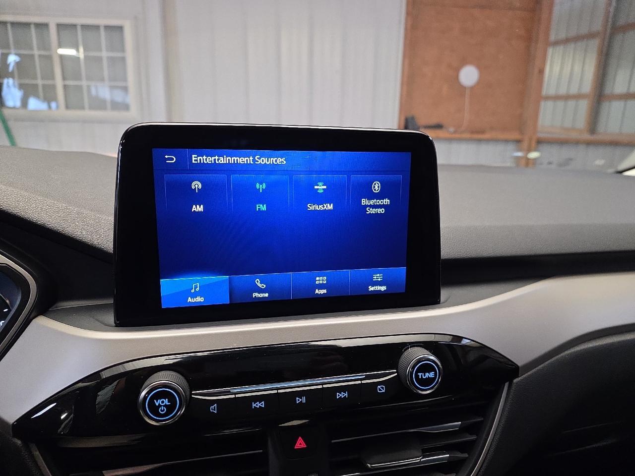 2022 Ford Escape SEL Hybrid Sand Lake NY