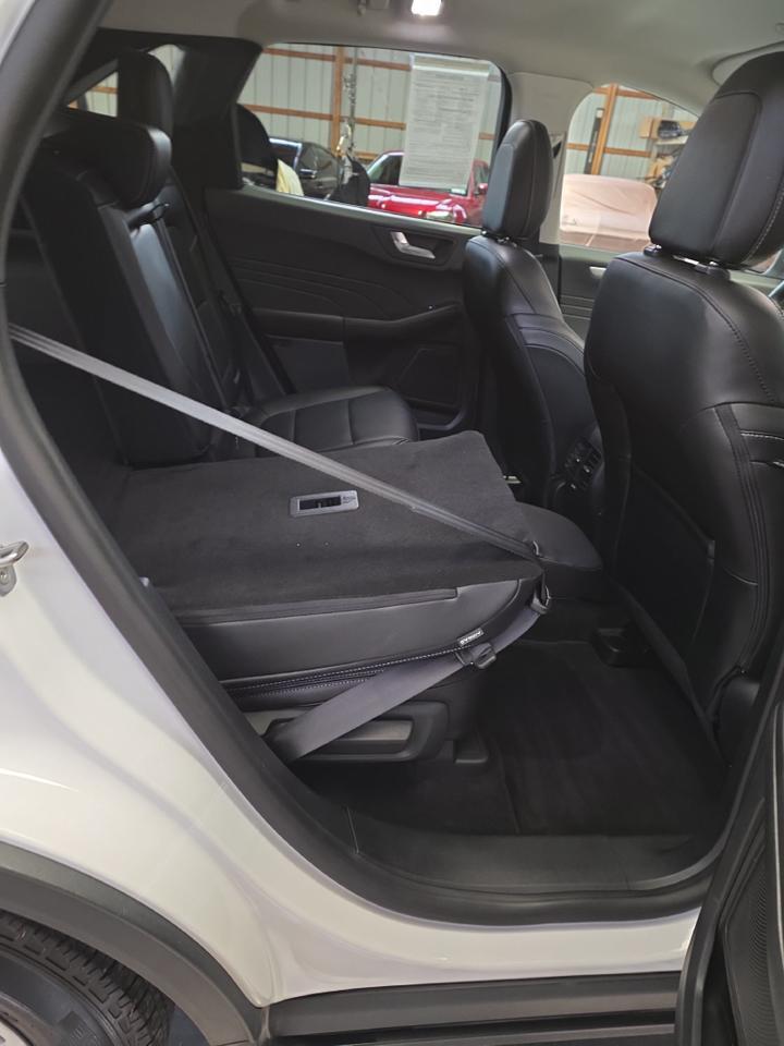 2022 Ford Escape SEL Hybrid Sand Lake NY