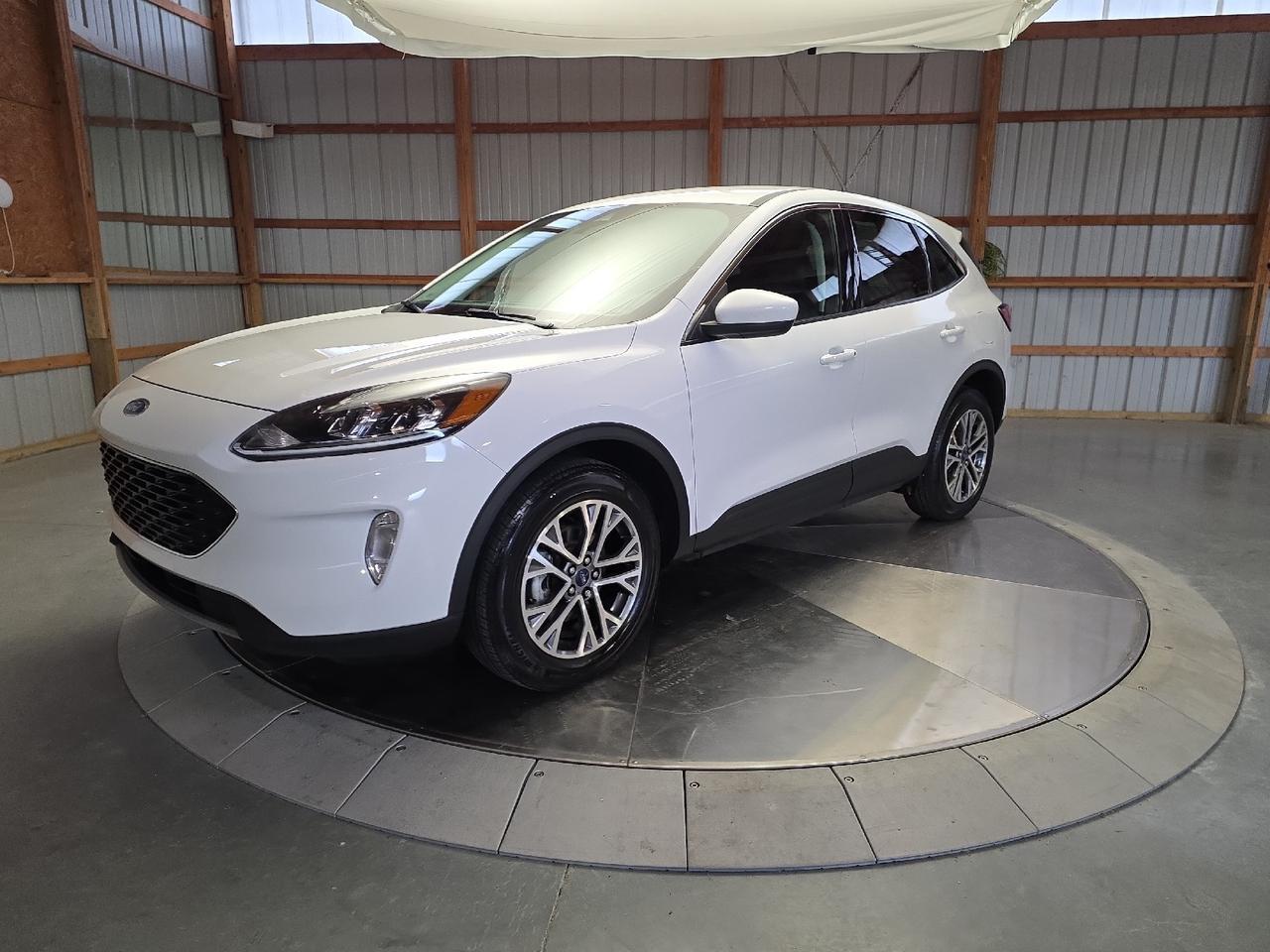 2022 Ford Escape SEL Hybrid