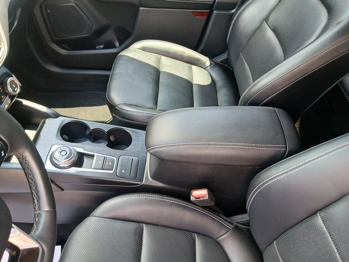 2022 Ford Escape SEL Hybrid Sport Utility 4D Maitland FL