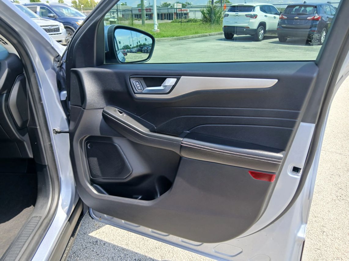 2022 Ford Escape SEL Hybrid Sport Utility 4D Maitland FL