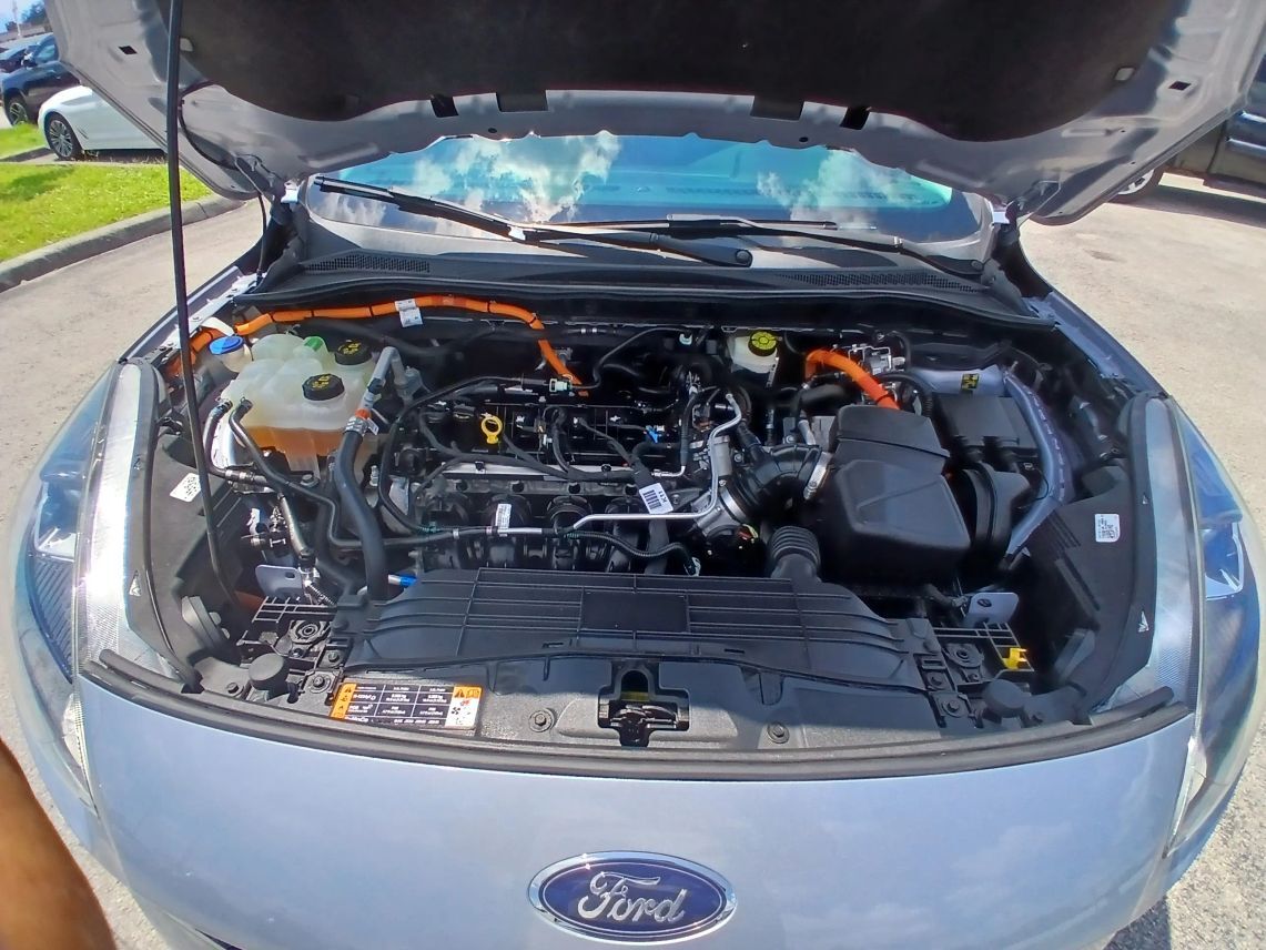 2022 Ford Escape SEL Hybrid Sport Utility 4D Maitland FL