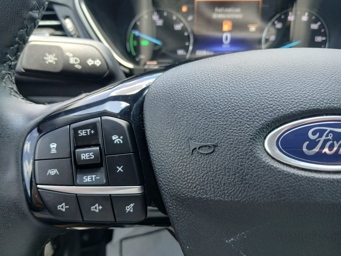 2022 Ford Escape SEL Hybrid Sport Utility 4D Maitland FL