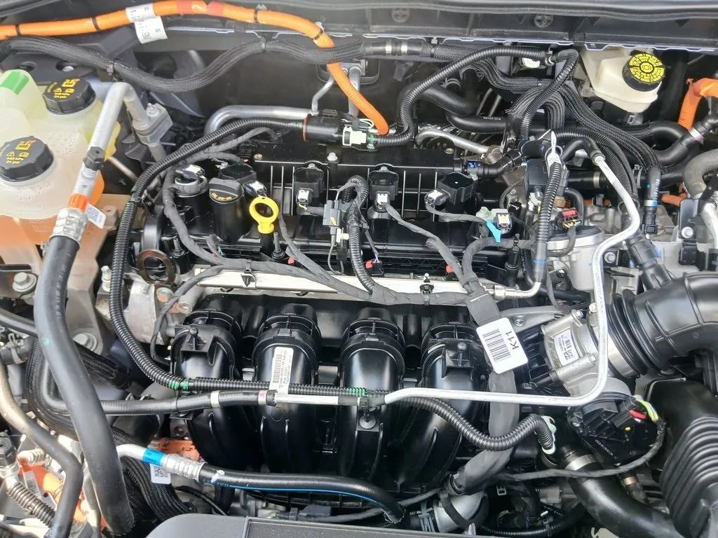 2022 Ford Escape SEL Hybrid Sport Utility 4D Maitland FL