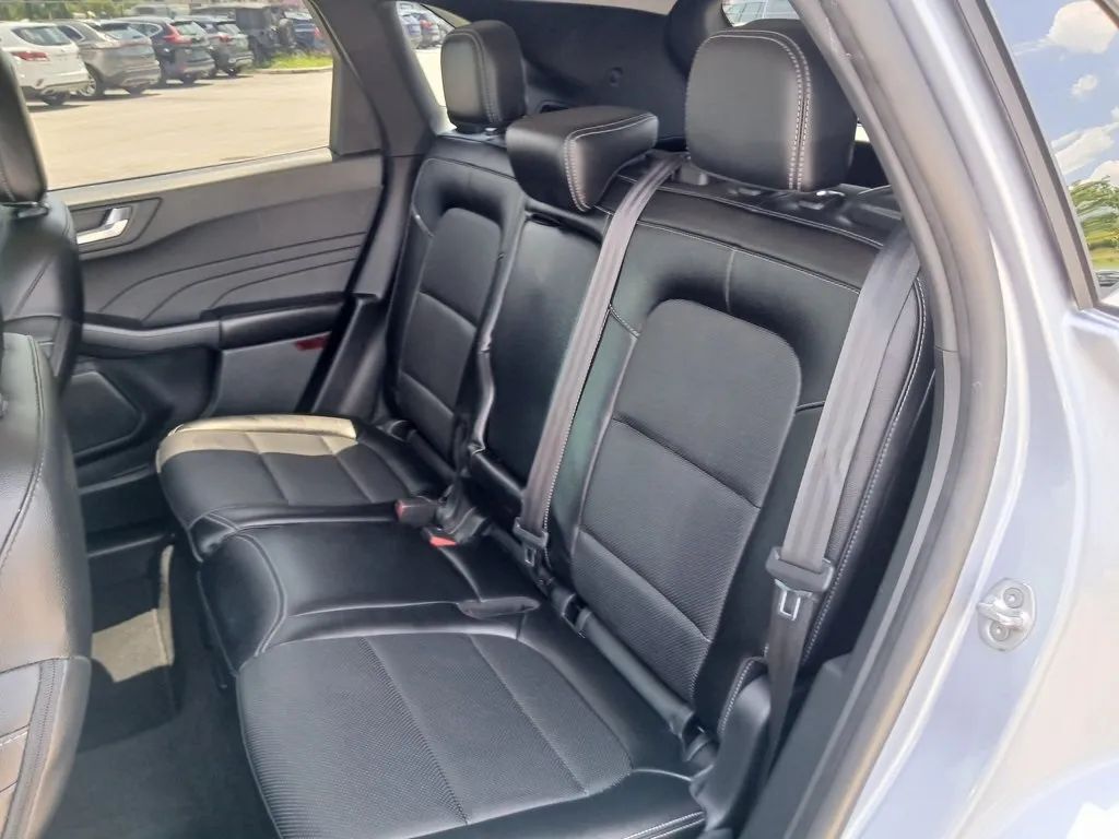 2022 Ford Escape SEL Hybrid Sport Utility 4D Maitland FL