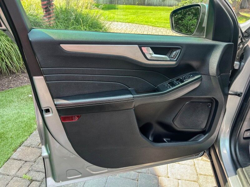 2022 Ford Escape SEL Hybrid Wilmington NC