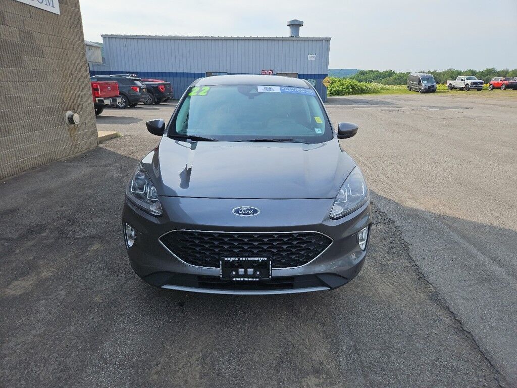 2022 Ford Escape SEL Cooperstown NY