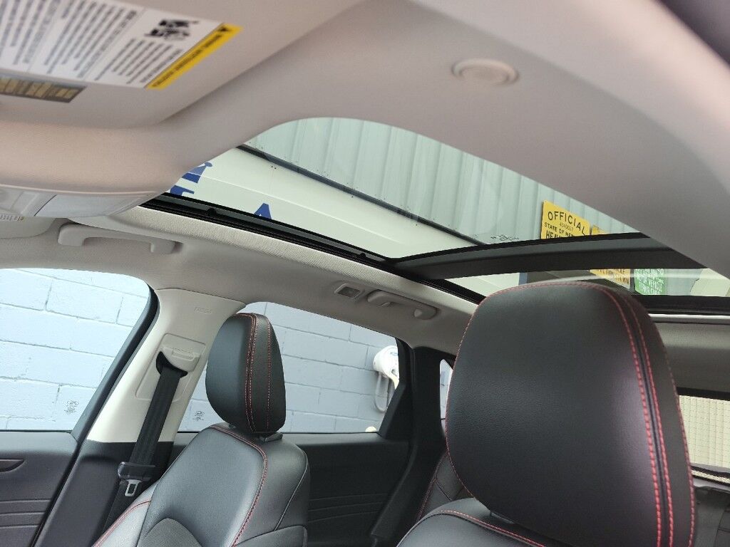2022 Ford Escape SEL - Photo 11