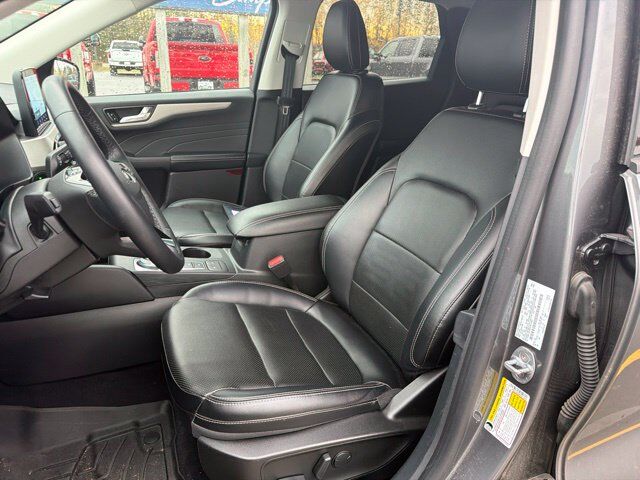 2022 Ford Escape SEL Pine River MN