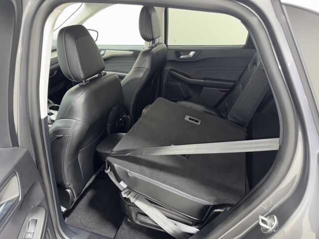 2022 Ford Escape SEL Pine River MN