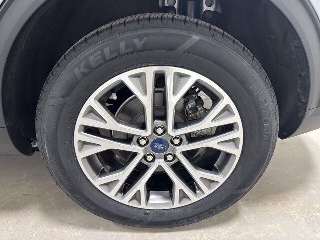 2022 Ford Escape SEL Pine River MN