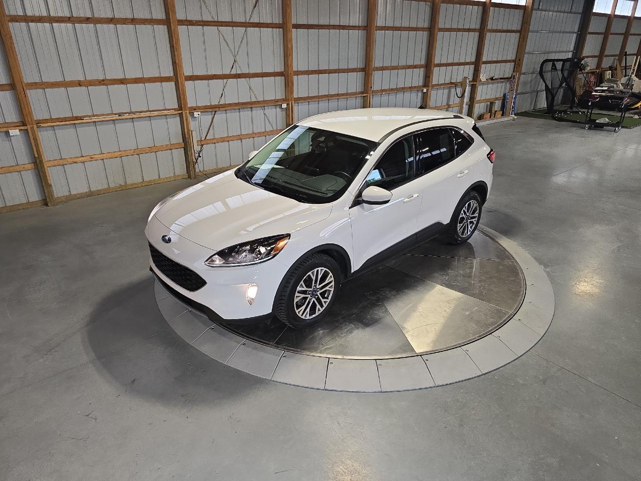 2022 Ford Escape SEL Sand Lake NY