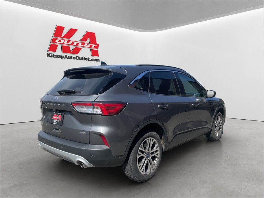 2022 Ford Escape SEL Sport Utility 4D