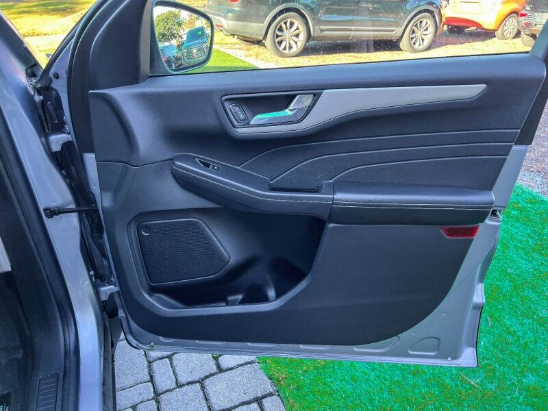 2022 Ford Escape SEL Wilmington NC