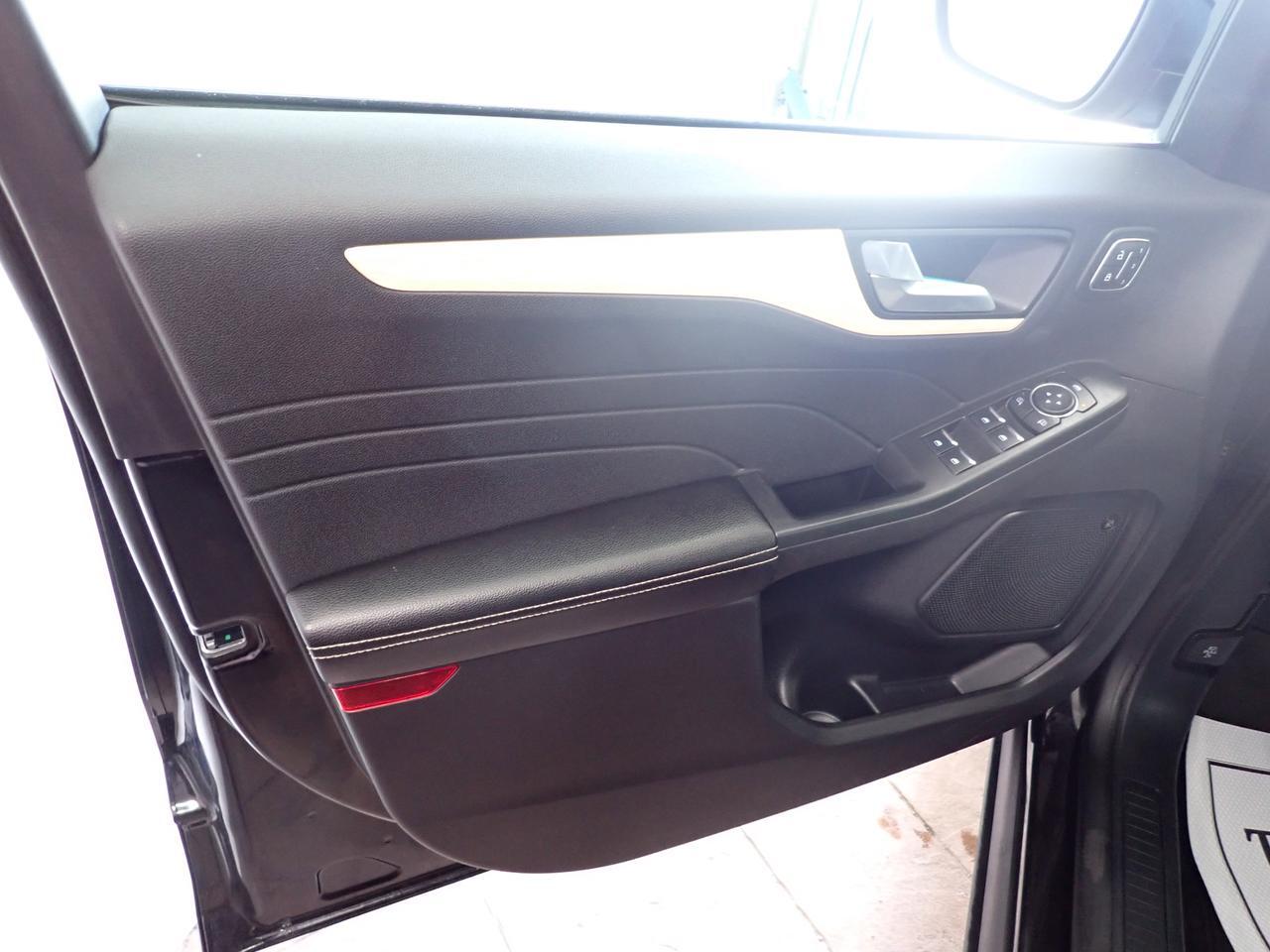 2022 Ford Escape Titanium* Hybrid* AWD LEATHER NAVI SUNROOF Listowel ON