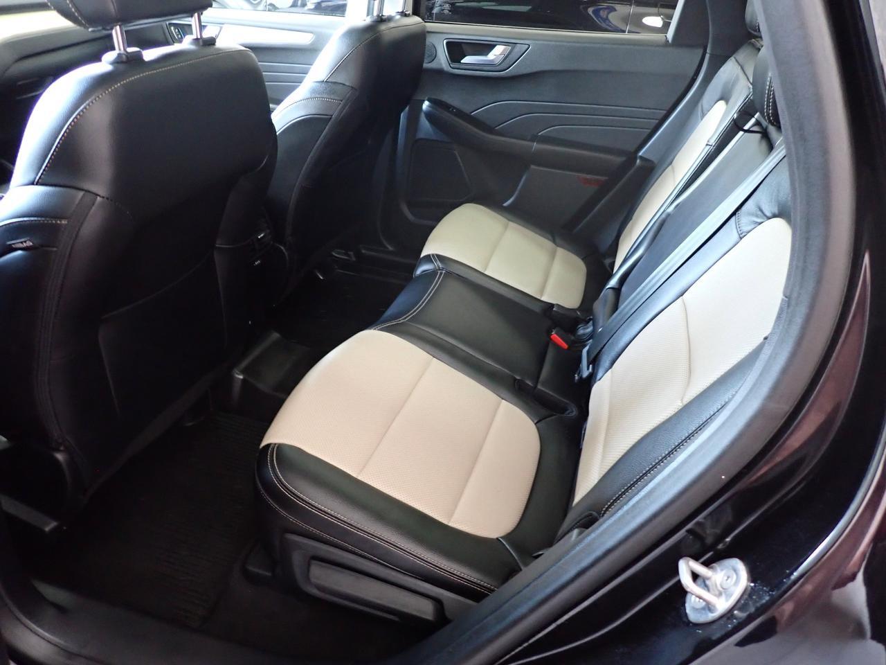 2022 Ford Escape Titanium* Hybrid* AWD LEATHER NAVI SUNROOF Listowel ON