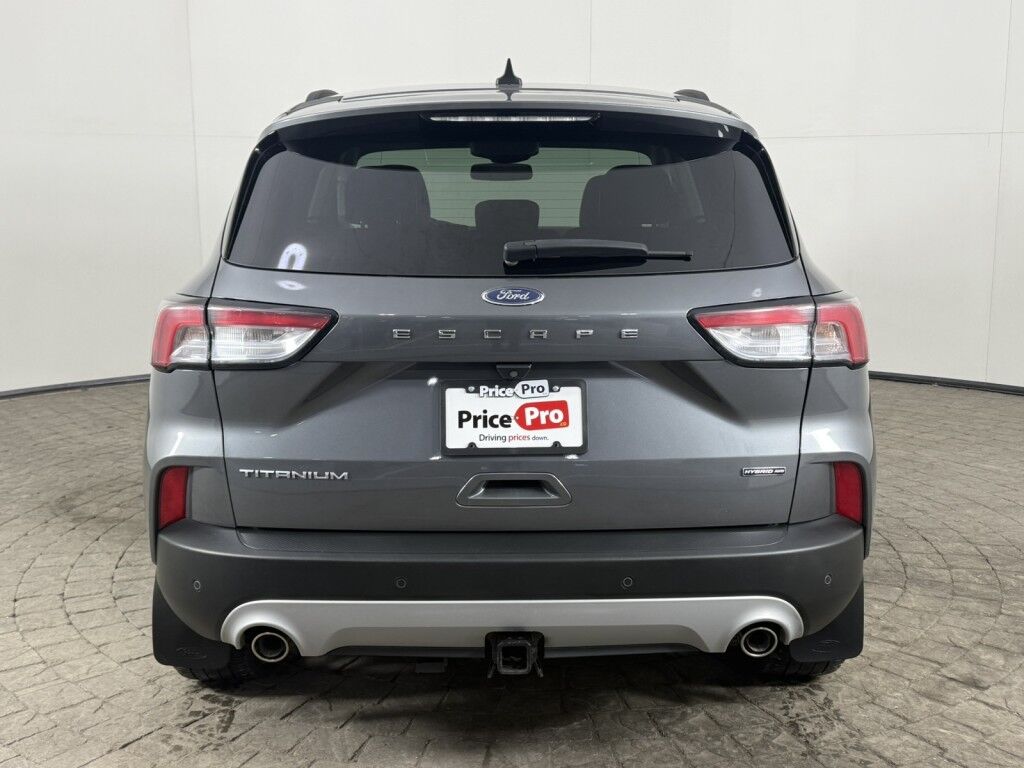 2022 Ford Escape Titanium Hybrid AWD Maumee OH