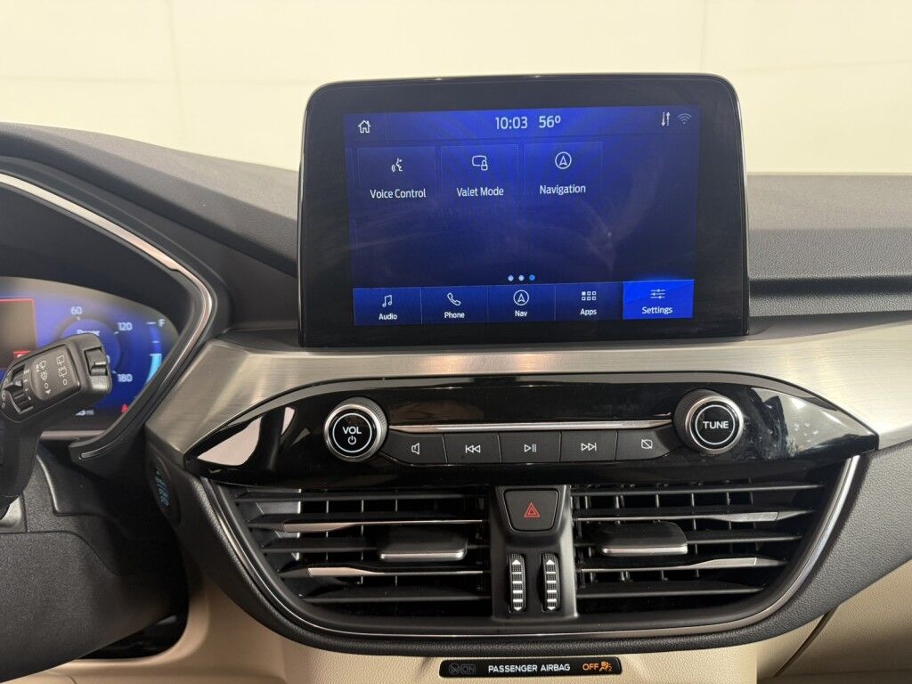 2022 Ford Escape Titanium Hybrid AWD Maumee OH