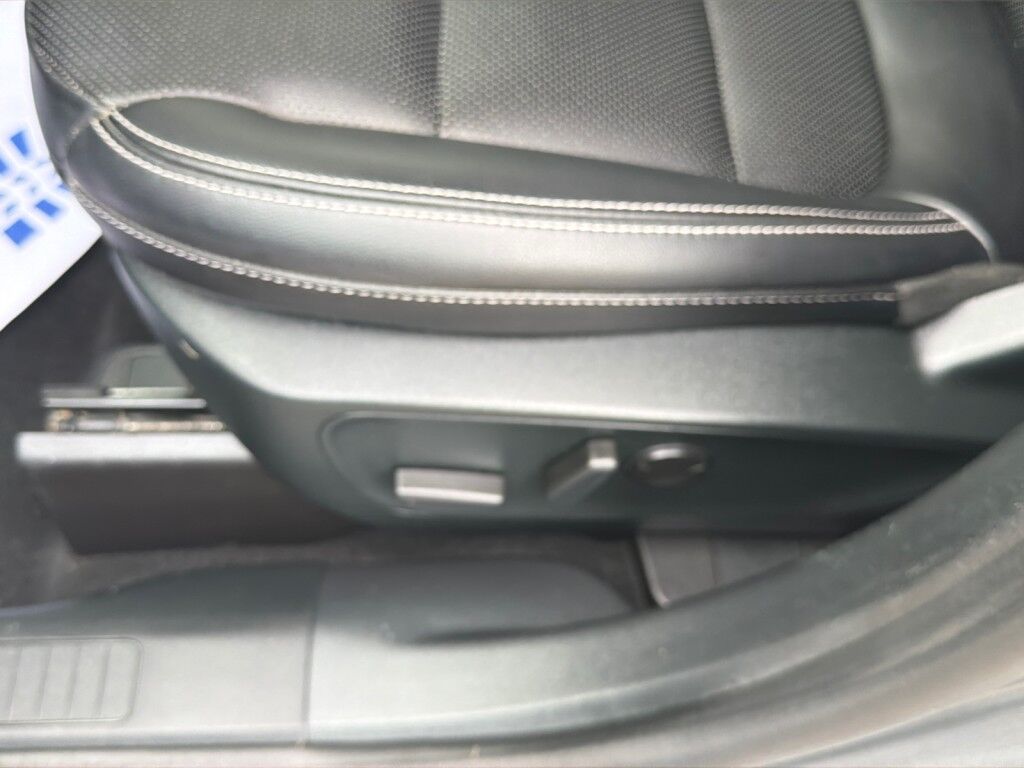 2022 Ford Escape Titanium Hybrid Cooperstown NY