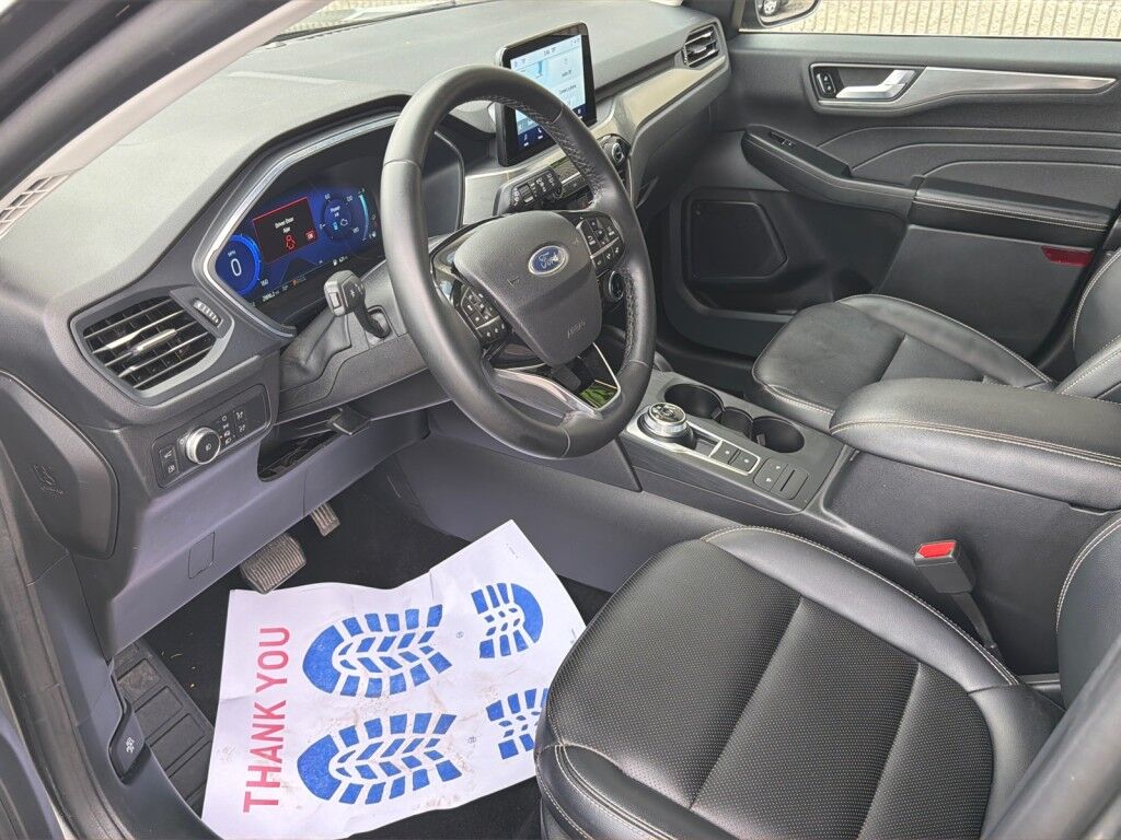 2022 Ford Escape Titanium Hybrid Cooperstown NY