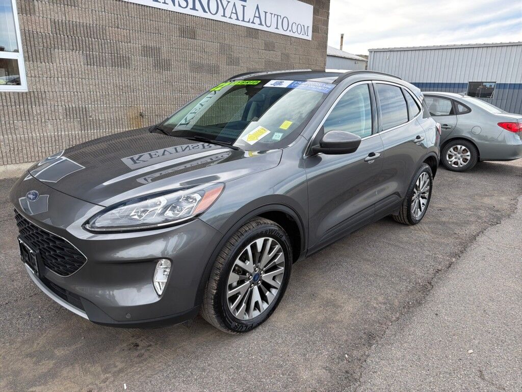 2022 Ford Escape Titanium Hybrid Cooperstown NY
