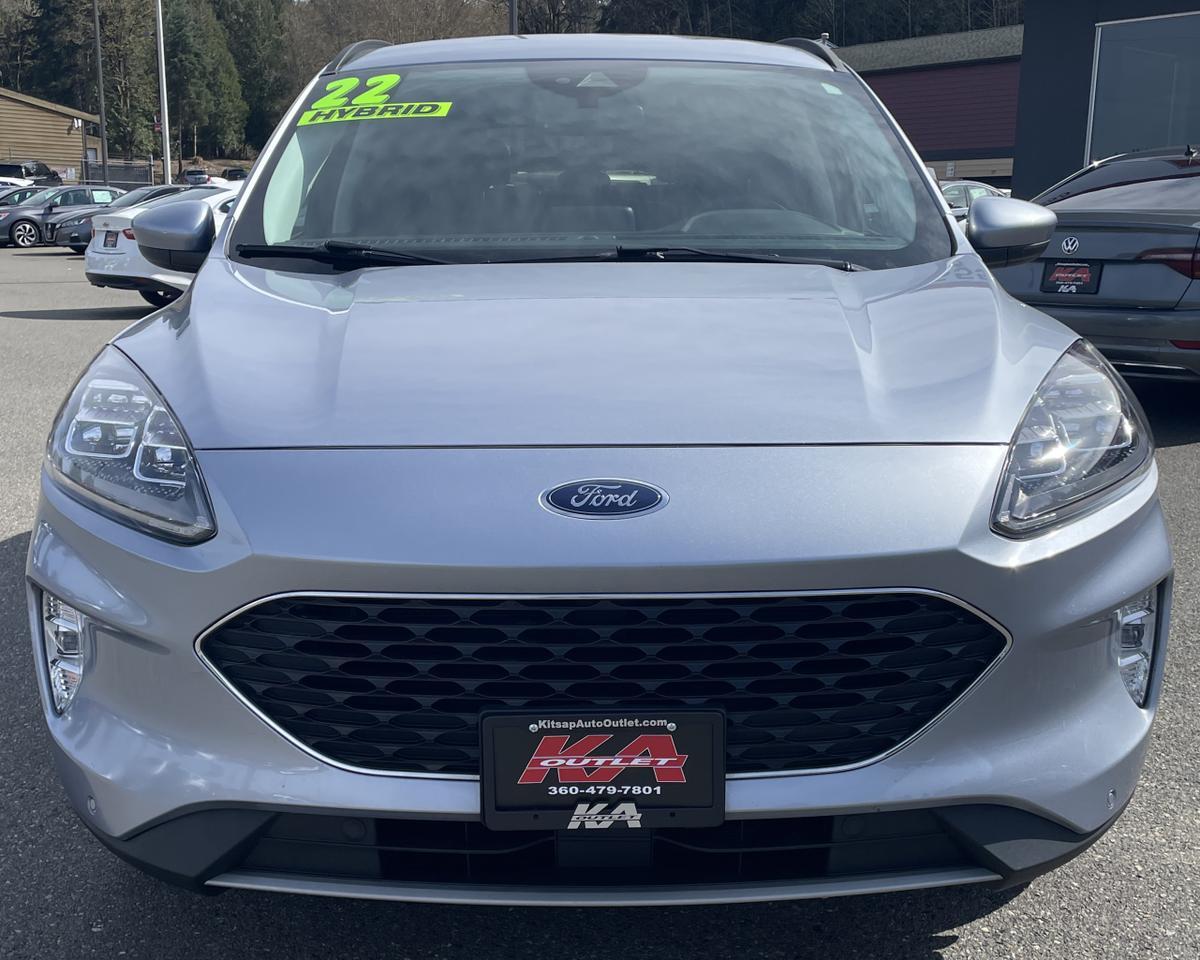 2022 Ford Escape Titanium Hybrid Sport Utility 4D