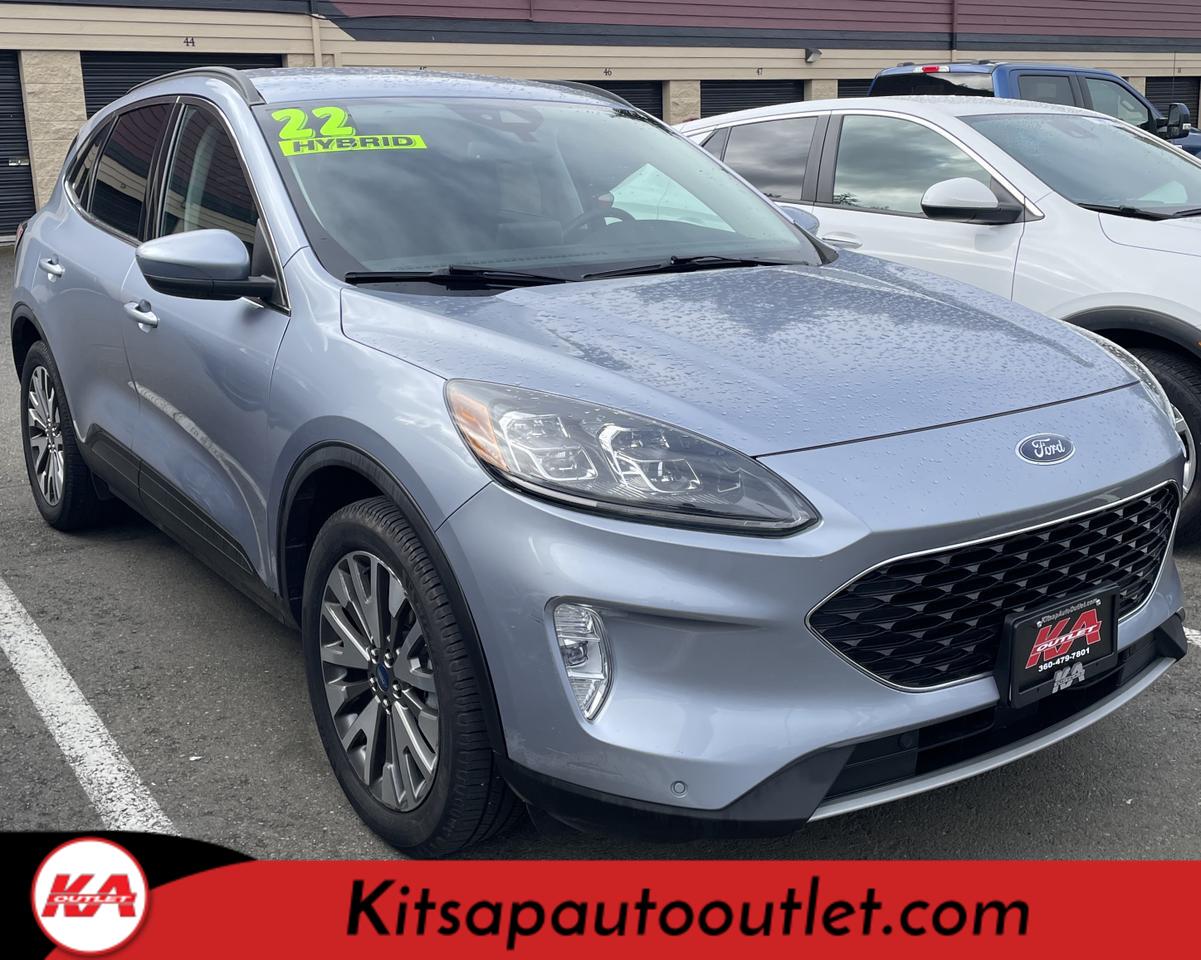 2022 Ford Escape Titanium Hybrid Sport Utility 4D