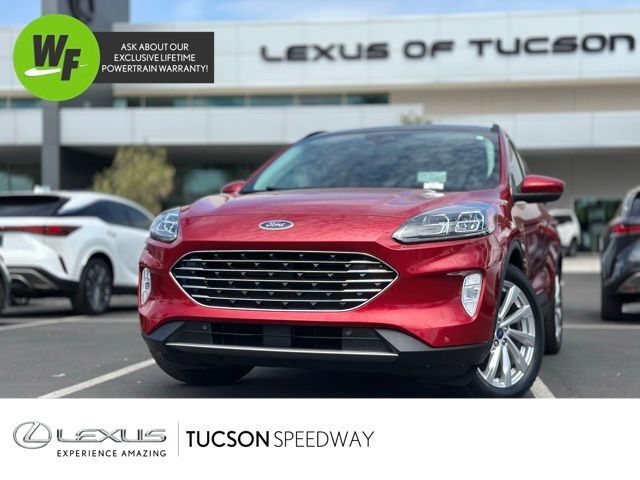 2022 Ford Escape Titanium Hybrid