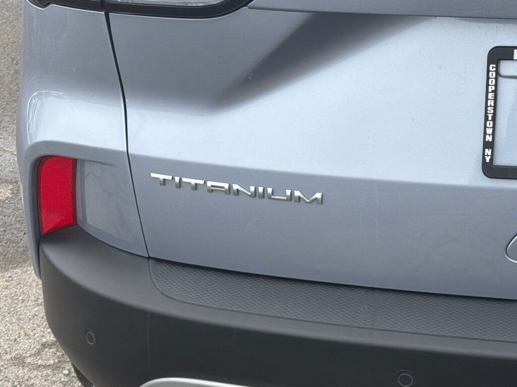 2022 Ford Escape Titanium Cooperstown NY