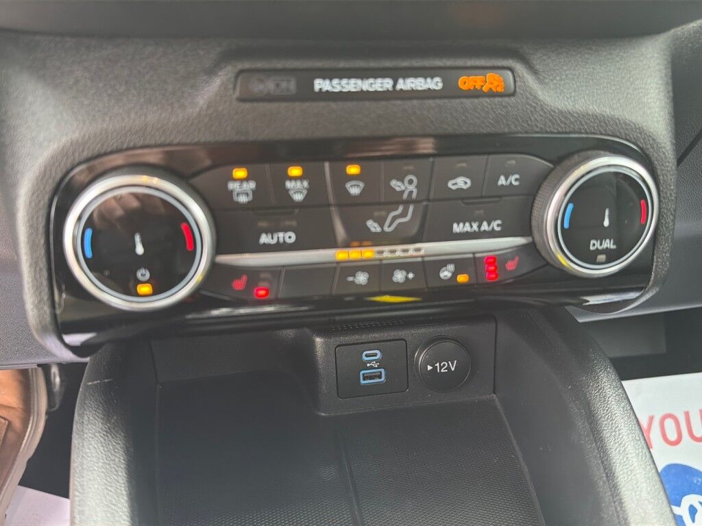 2022 Ford Escape Titanium Cooperstown NY