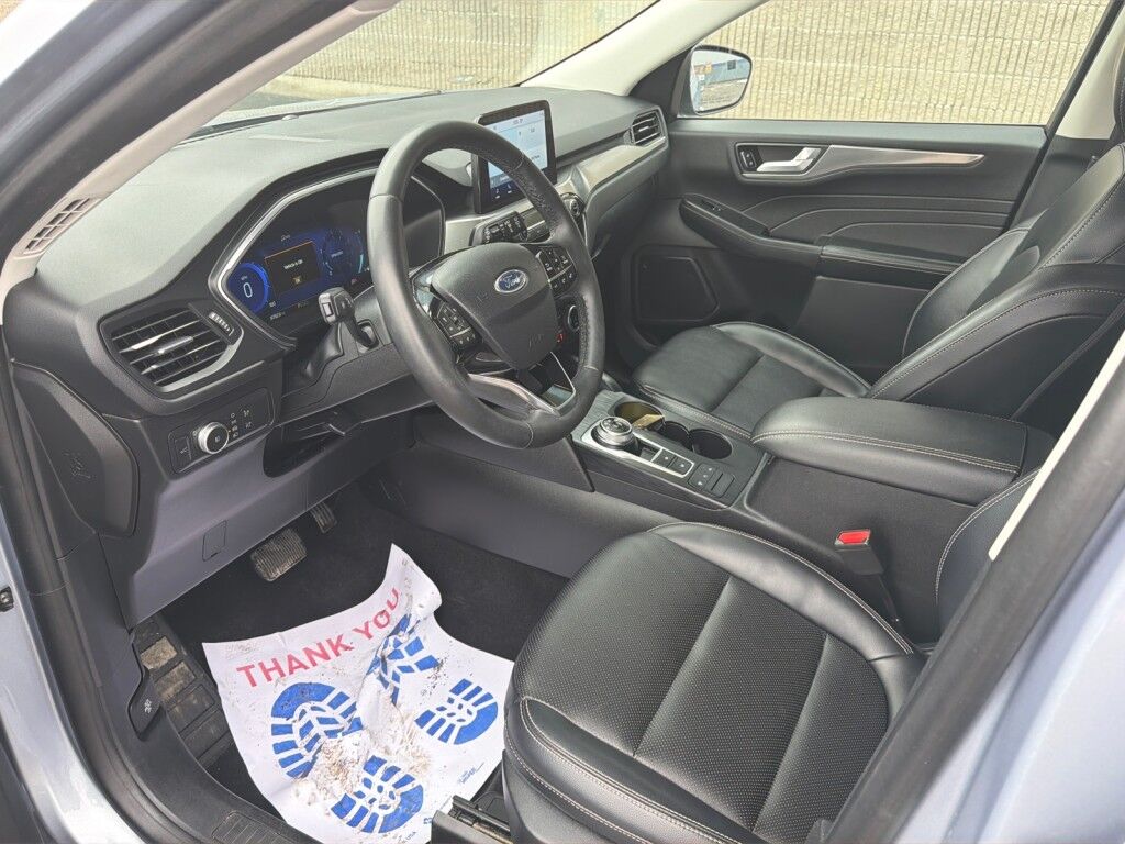 2022 Ford Escape Titanium Cooperstown NY