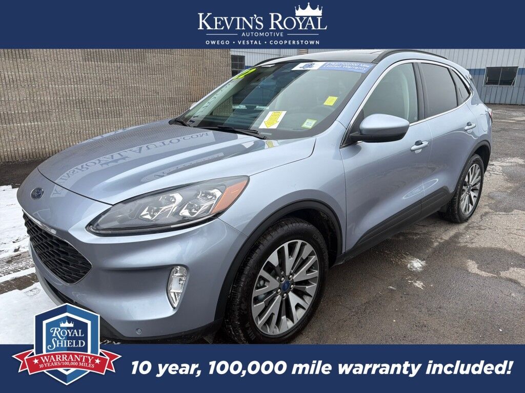 2022 Ford Escape Titanium