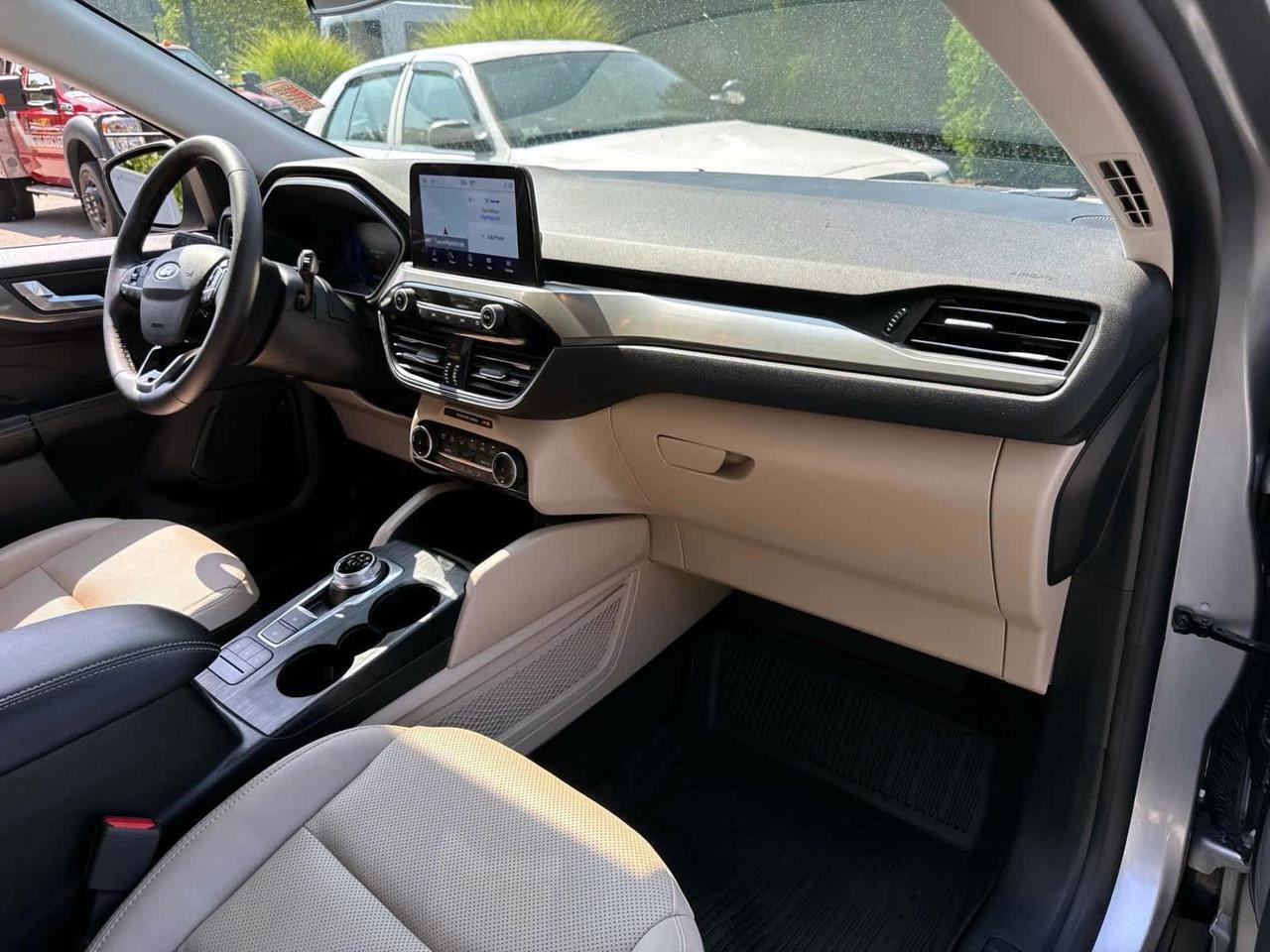 2022 Ford Escape Titanium Plymouth MA