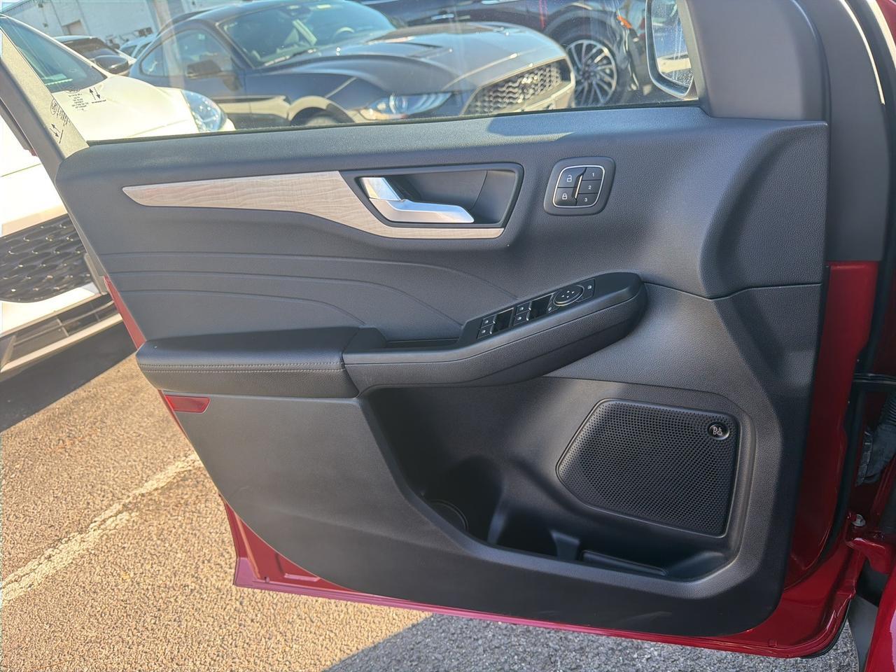 2022 Ford Escape Titanium Gaithersburg MD